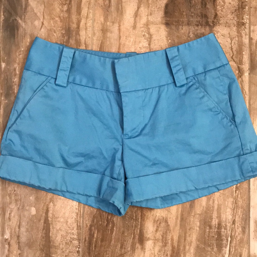 Alice and Olivia blue cuffed shorts